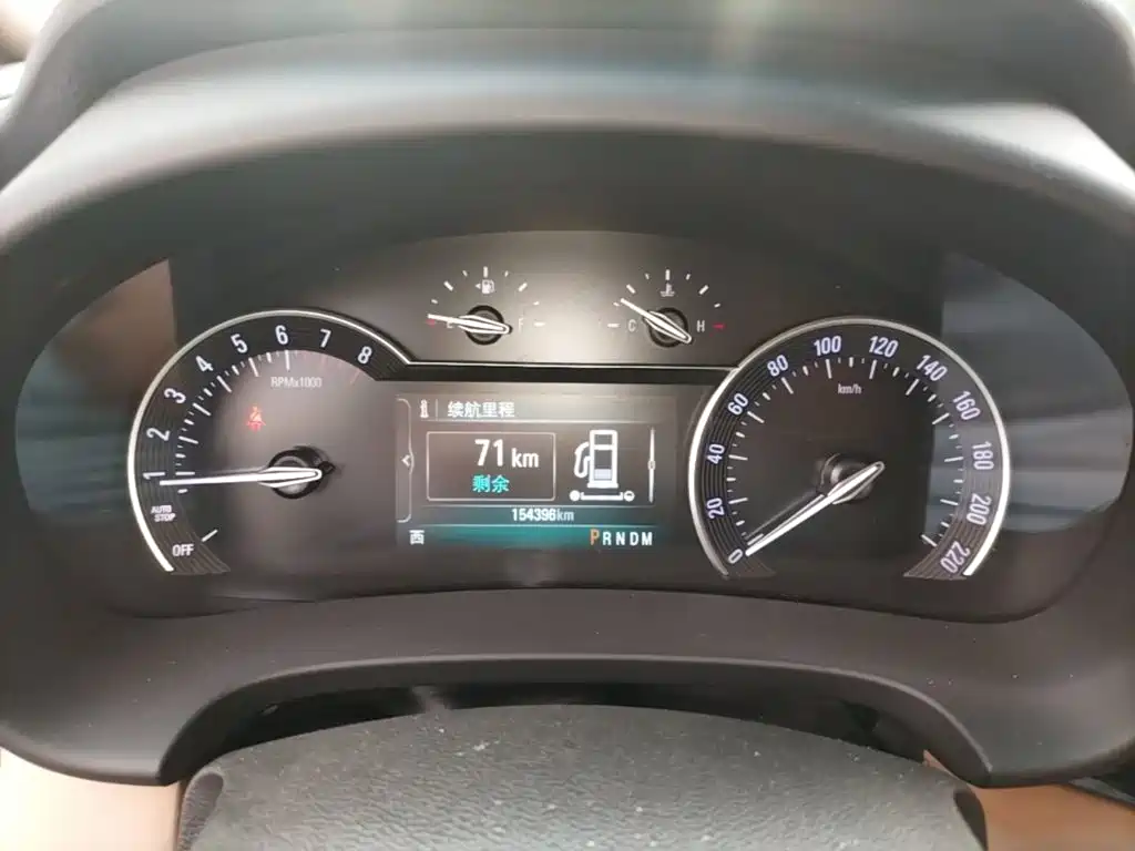 Buick GL8 — миниатюра 12