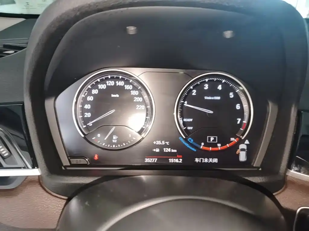 BMW X1 — миниатюра 12