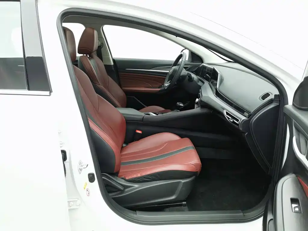 Changan Eado — миниатюра 23