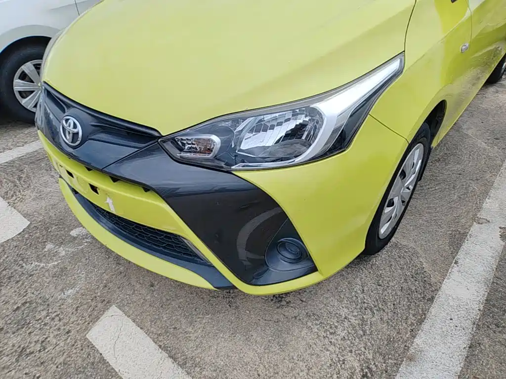 Toyota Yaris L — миниатюра 24