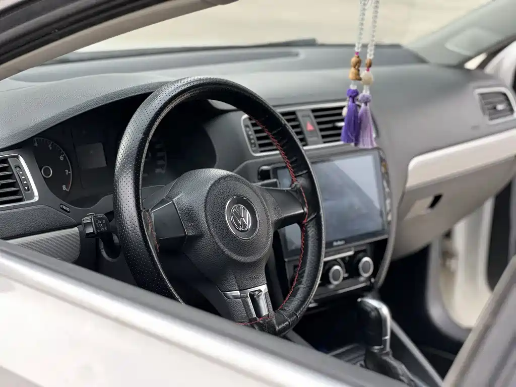 Volkswagen Sagitar — миниатюра 2