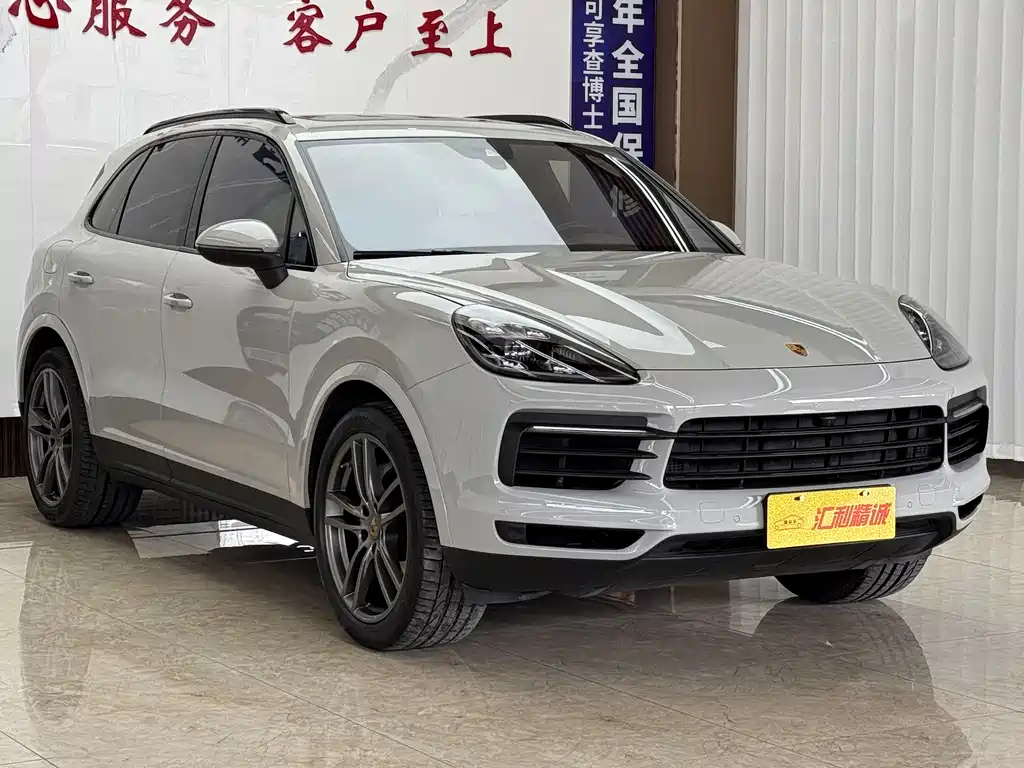 PORSCHE CAYENNE