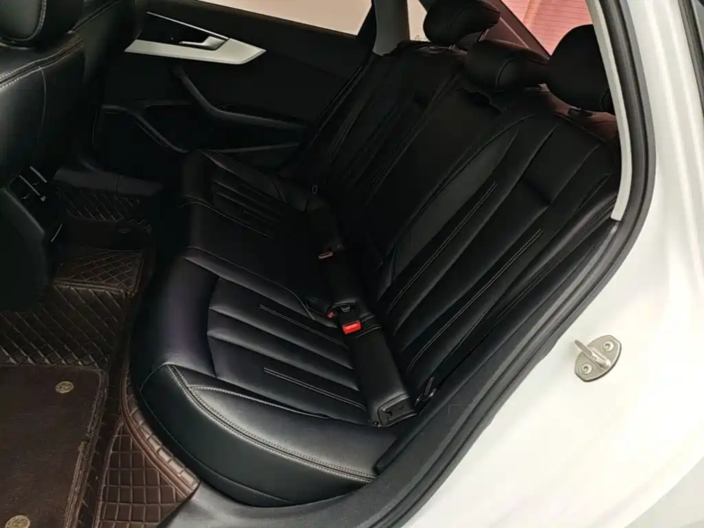 Audi A4L — миниатюра 17