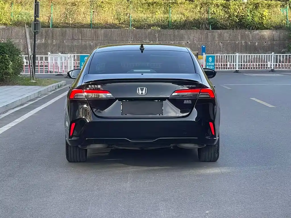 Honda Inspire — миниатюра 5