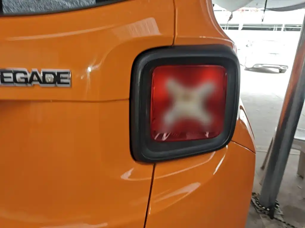 Jeep Renegade — миниатюра 8