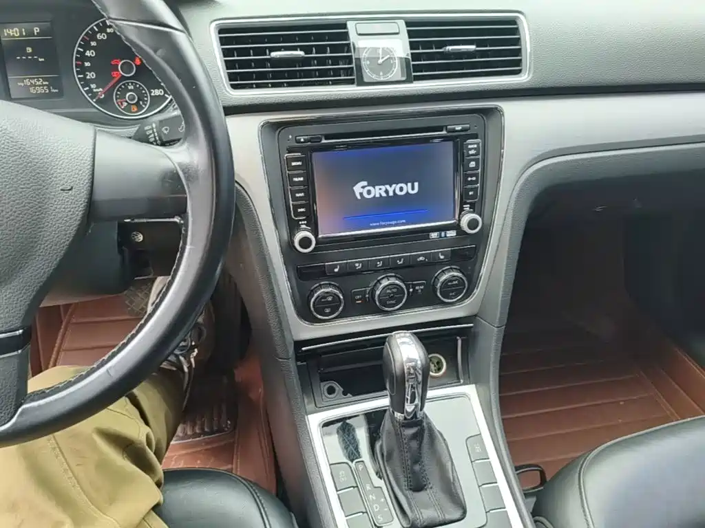 Volkswagen Passat — миниатюра 18