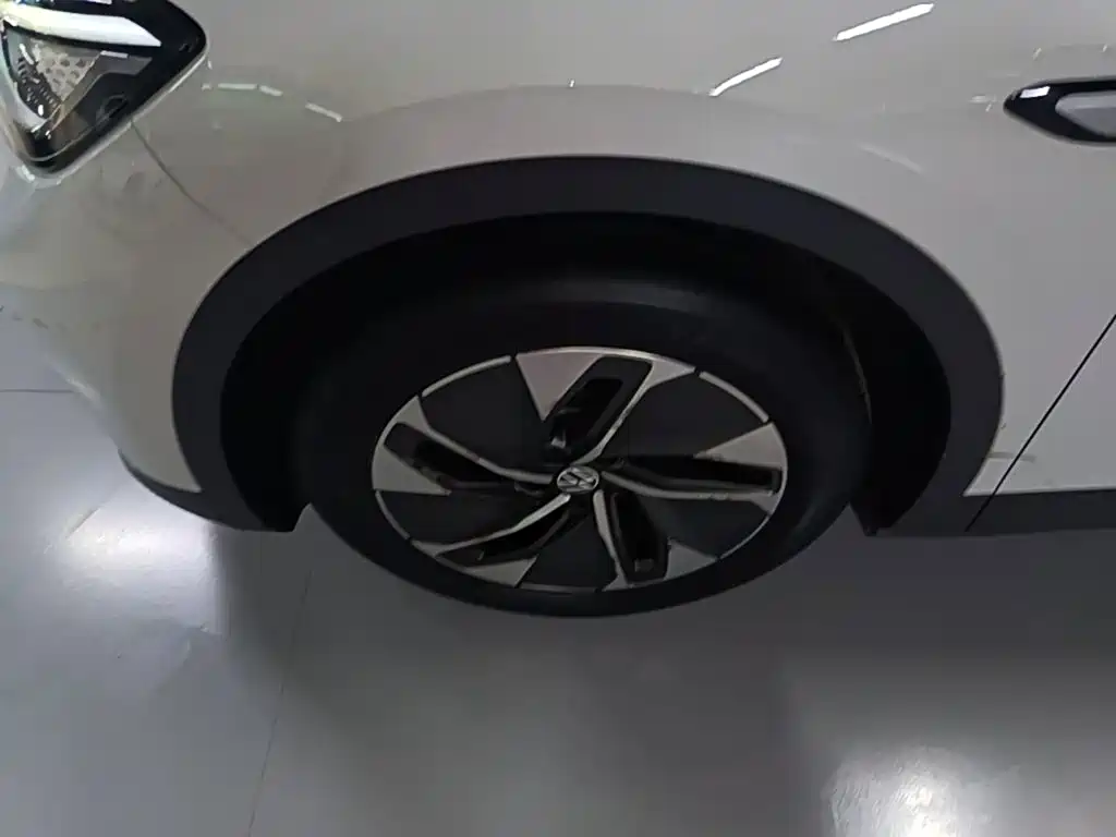 Volkswagen ID.4 Crozz — миниатюра 23