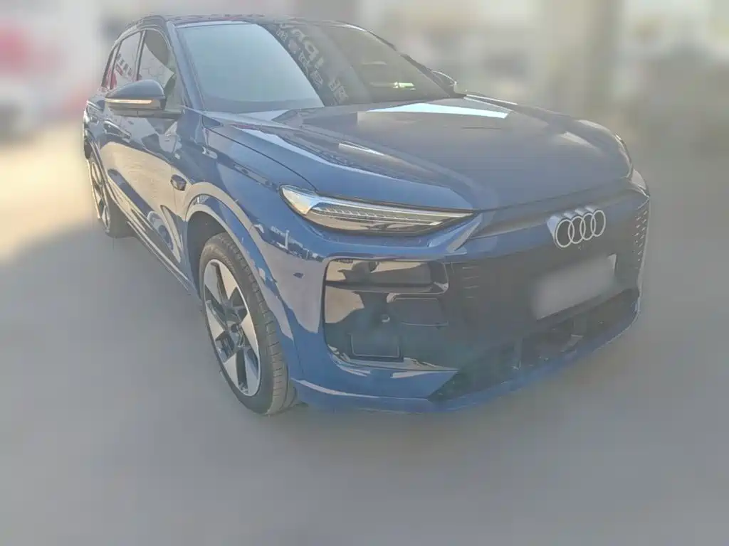 Audi Q6L e-tron — миниатюра 6