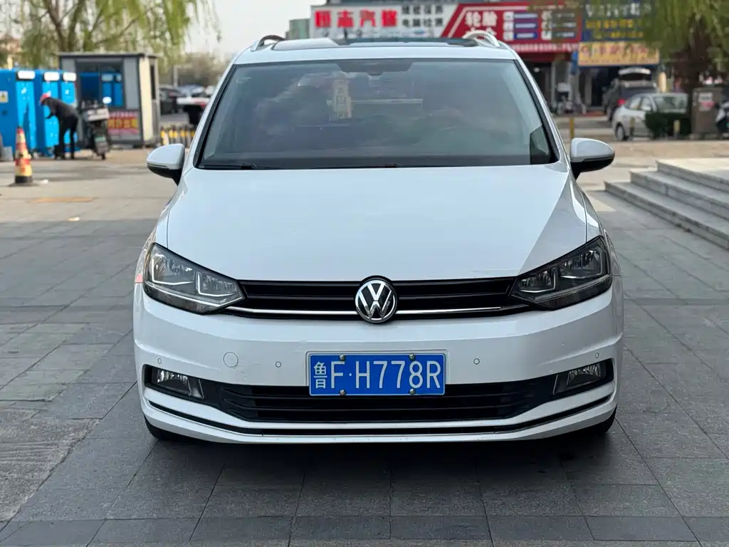 Volkswagen Touran Touran L 280TSI DSG Comfort Edition 7 seats China VI, фото 2