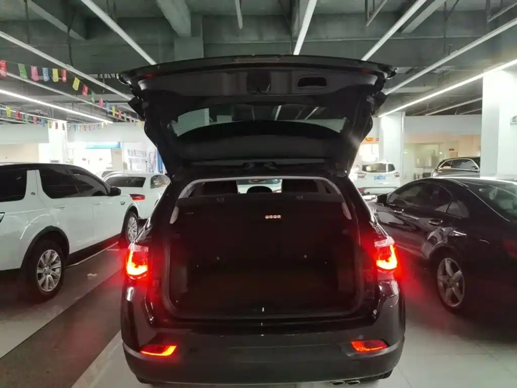 Jeep Compass — миниатюра 19