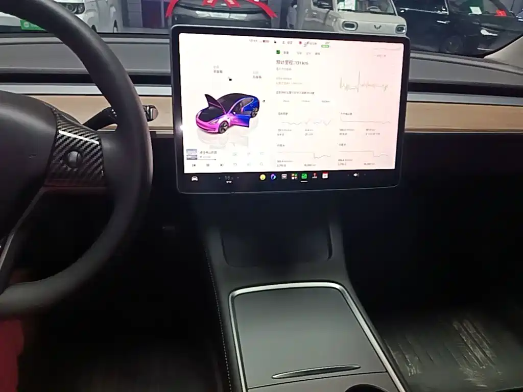 Tesla Model 3 — миниатюра 13
