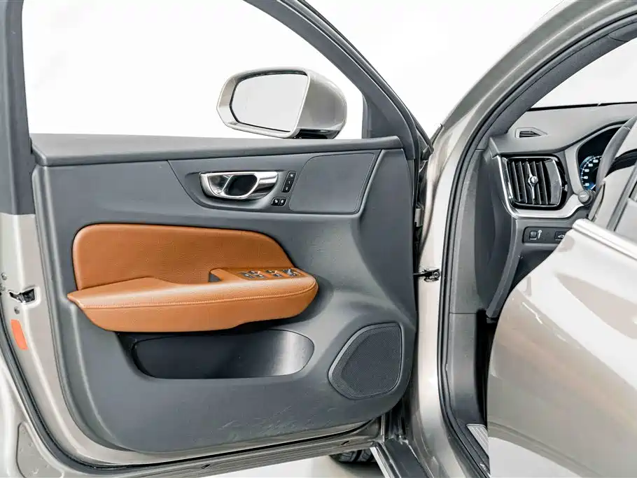 Volvo S60 — миниатюра 14