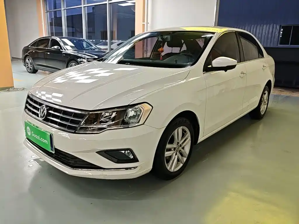Volkswagen Jetta — миниатюра 2