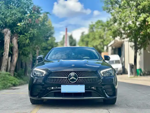 MERCEDES-BENZ  E CLASS 2022