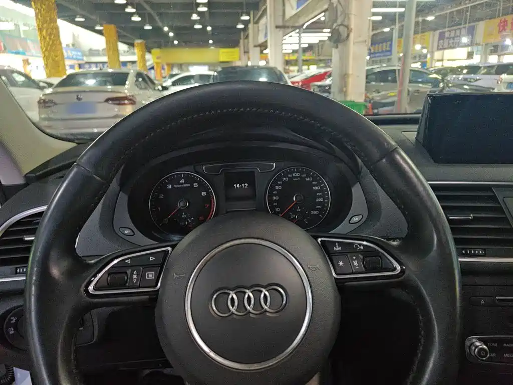 Audi Q3 — миниатюра 6