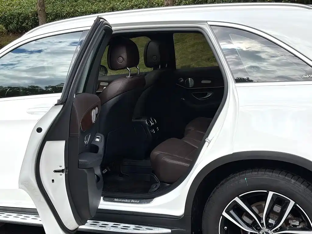Mercedes-Benz GLC — миниатюра 6
