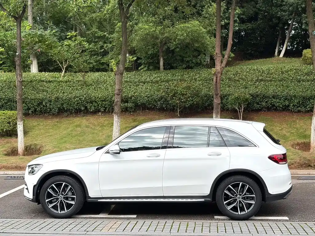 Mercedes-Benz GLC — миниатюра 14