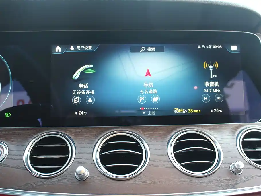 MERCEDES-BENZ E CLASS