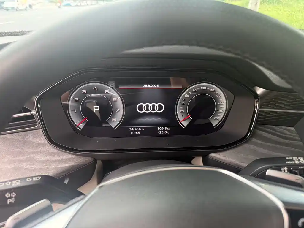 Audi Q6 — миниатюра 11