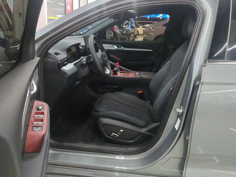 Geely Xingrui — миниатюра 9