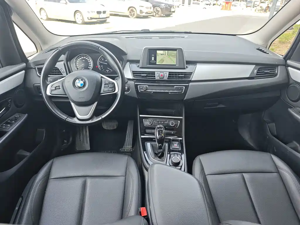 BMW 2 Series Gran Tourer — миниатюра 9
