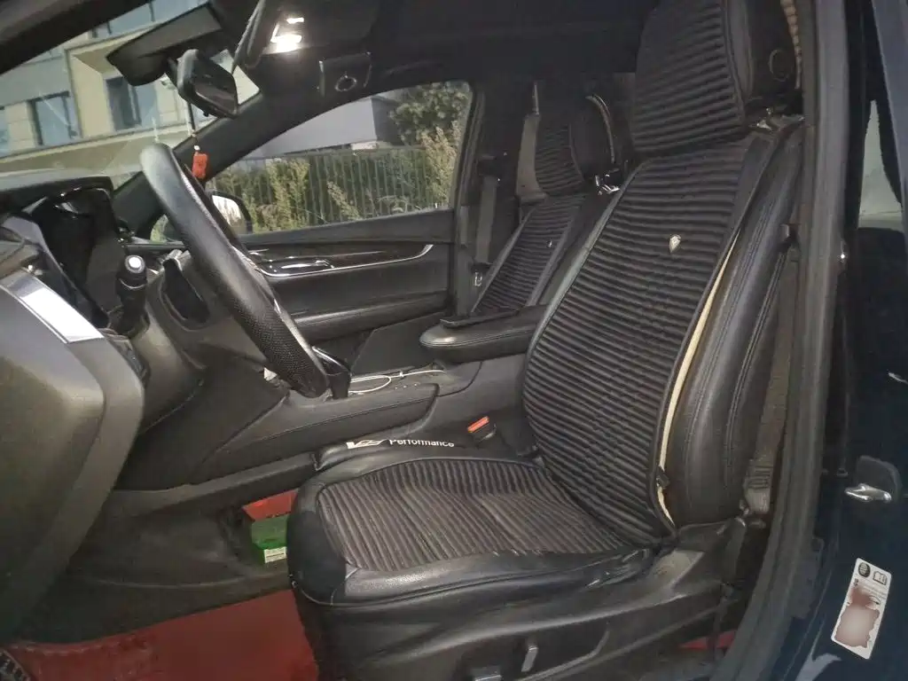 Cadillac XT5 — миниатюра 12