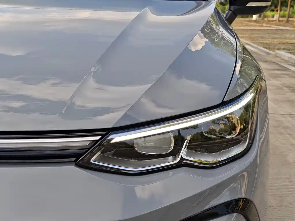 Volkswagen Golf — миниатюра 9