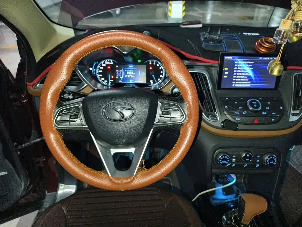 Soueast DX7 — миниатюра 11