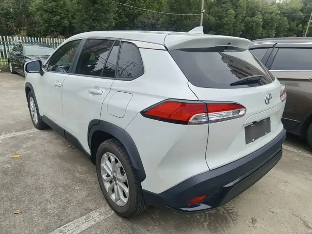 Toyota Frontlander — миниатюра 5
