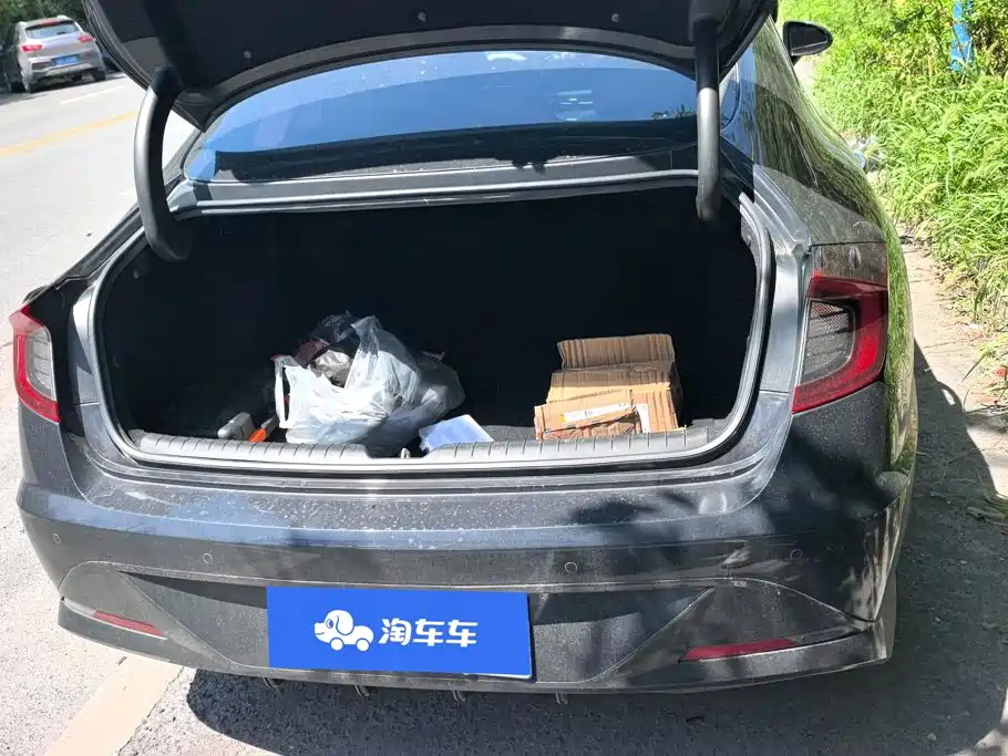 Hyundai Sonata — миниатюра 4
