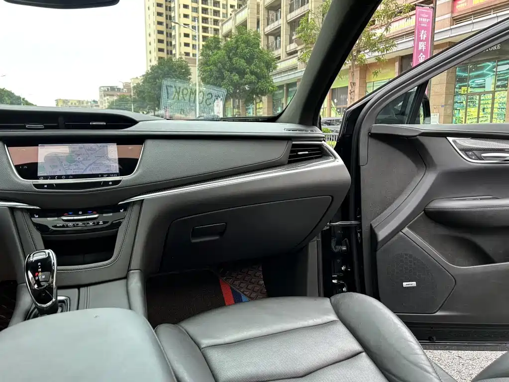 Cadillac XT5 — миниатюра 14