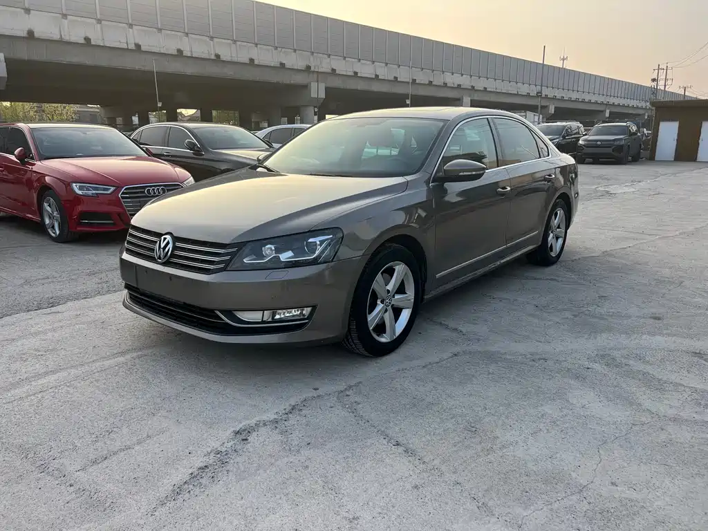 Volkswagen Passat 2012
