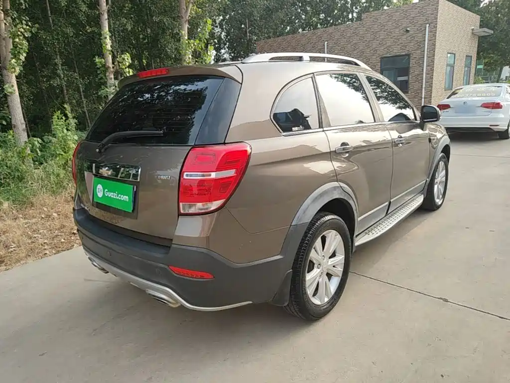 Chevrolet Captiva — миниатюра 7
