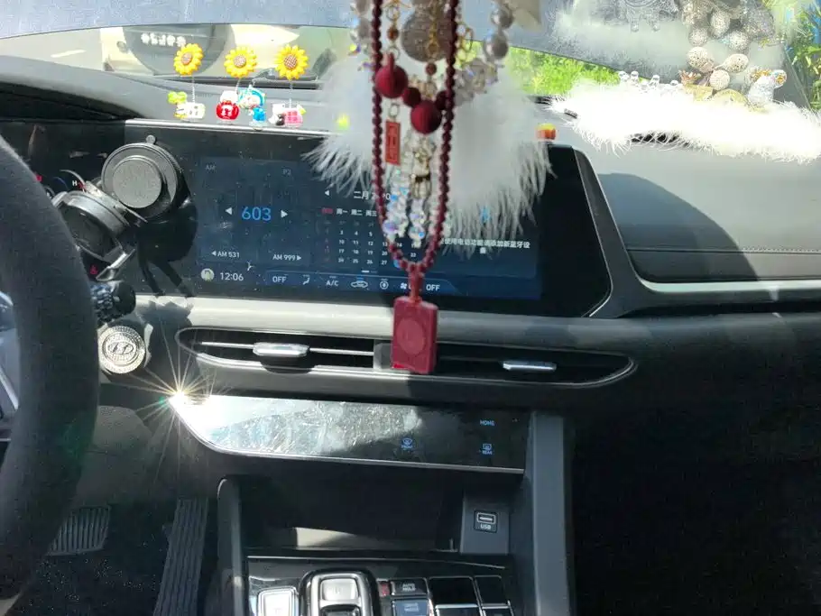 Hyundai Sonata — миниатюра 13