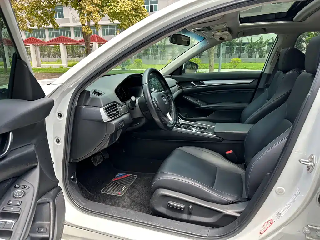 Honda Accord — миниатюра 4