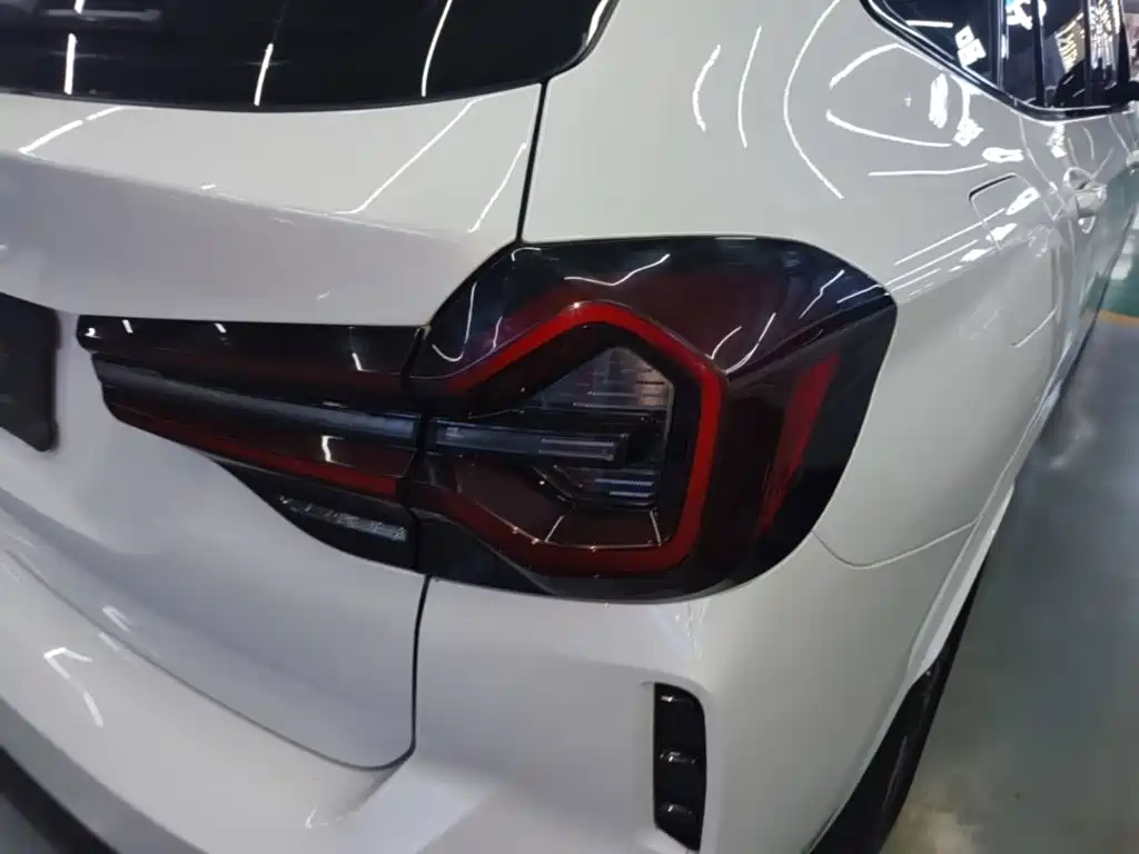 BMW iX3 — миниатюра 8
