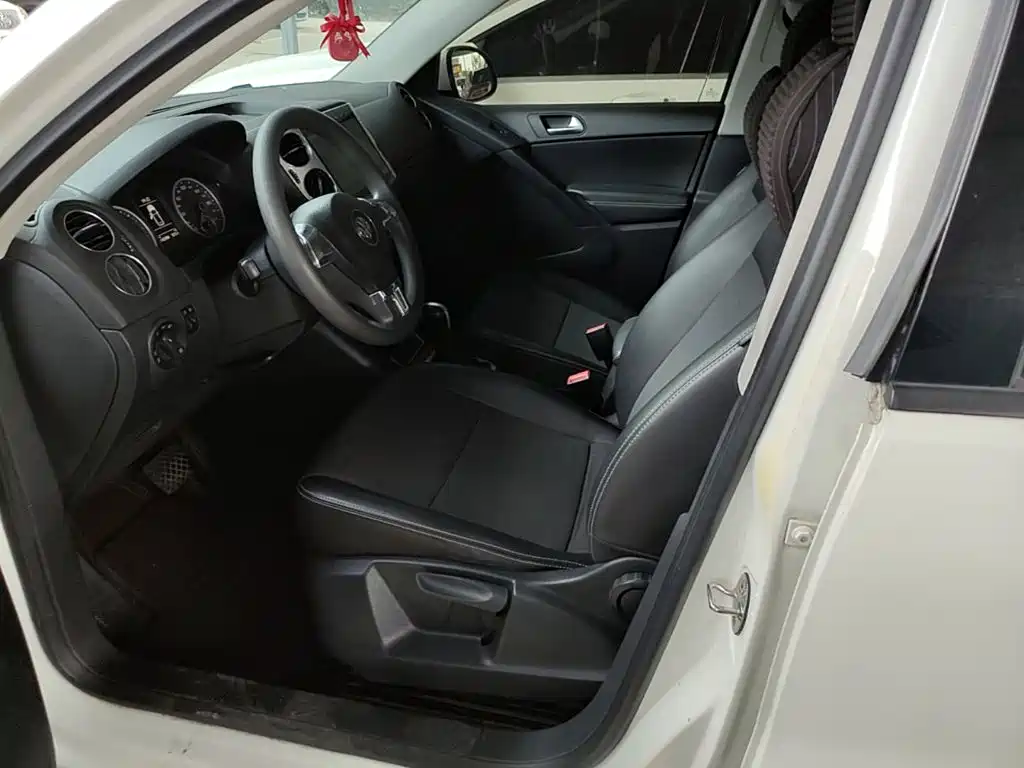 Volkswagen Tiguan — миниатюра 15