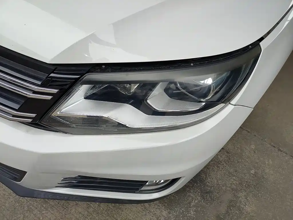 Volkswagen Tiguan — миниатюра 24