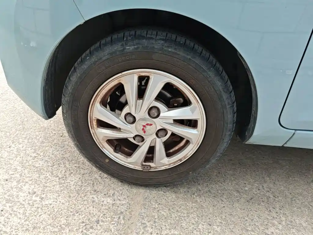 Wuling MINIEV — миниатюра 23