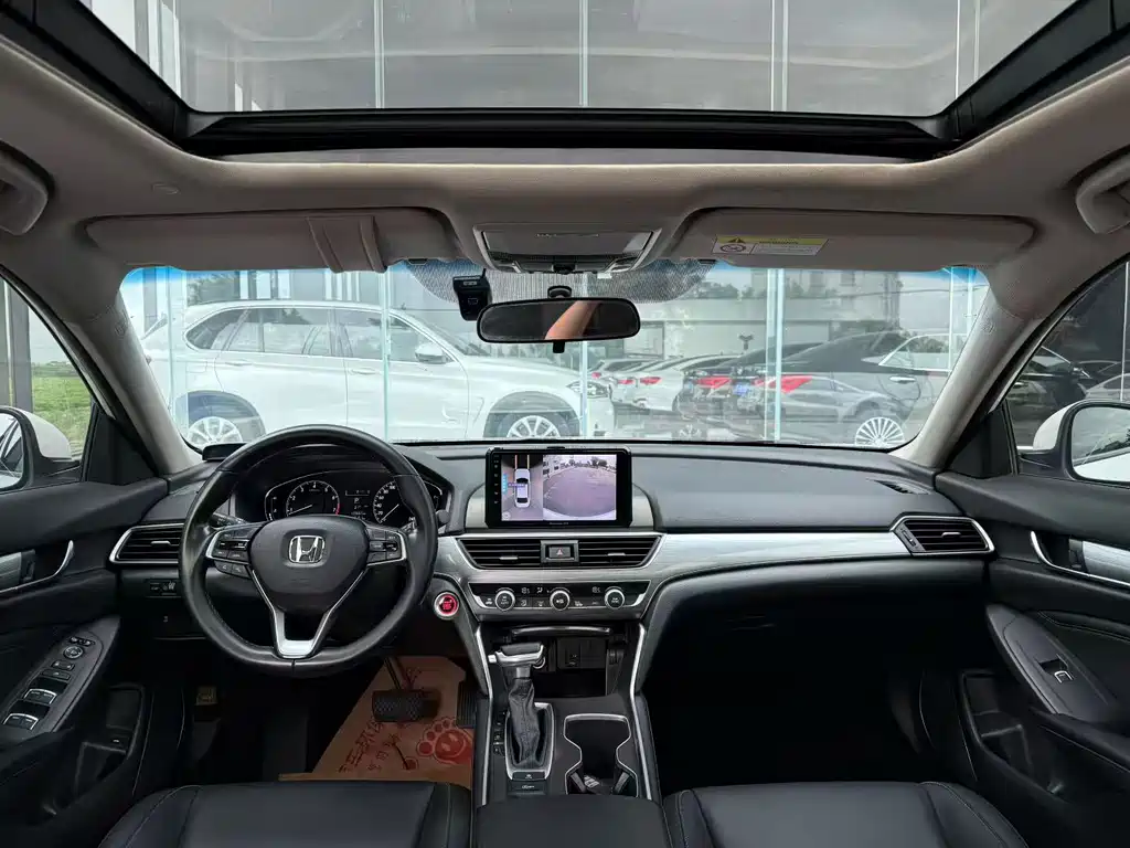 Honda Accord — миниатюра 5