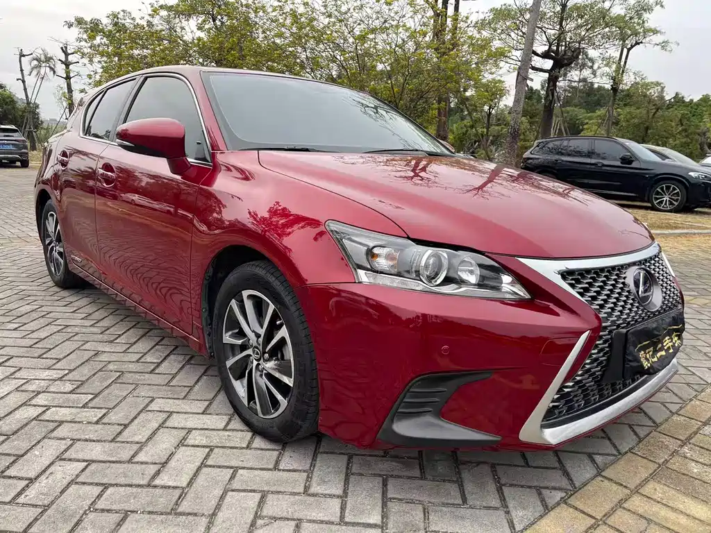 LEXUS CT