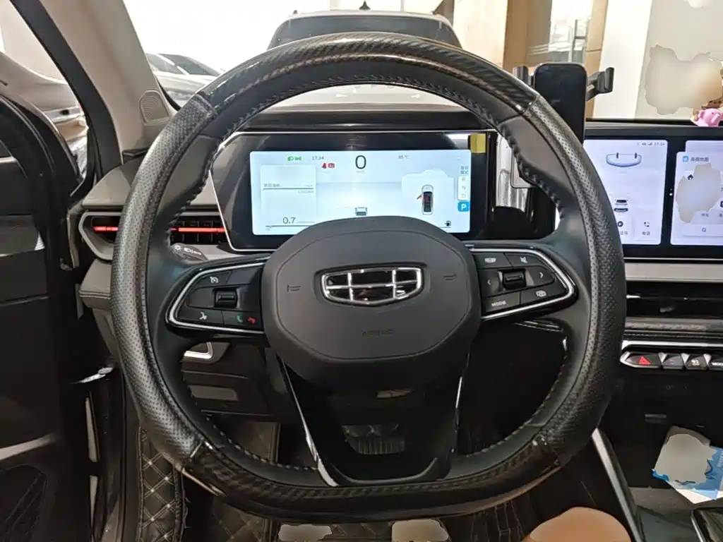 Geely Binrui — миниатюра 11