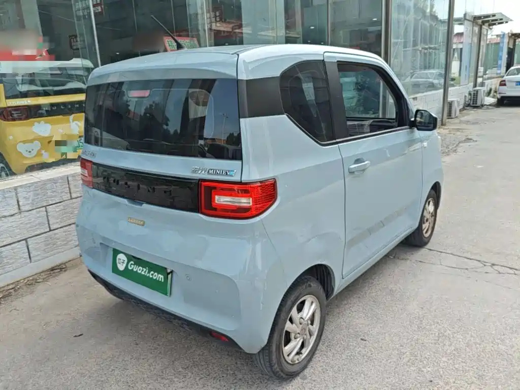 Wuling MINIEV — миниатюра 7