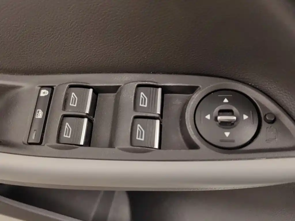 Ford Focus — миниатюра 9