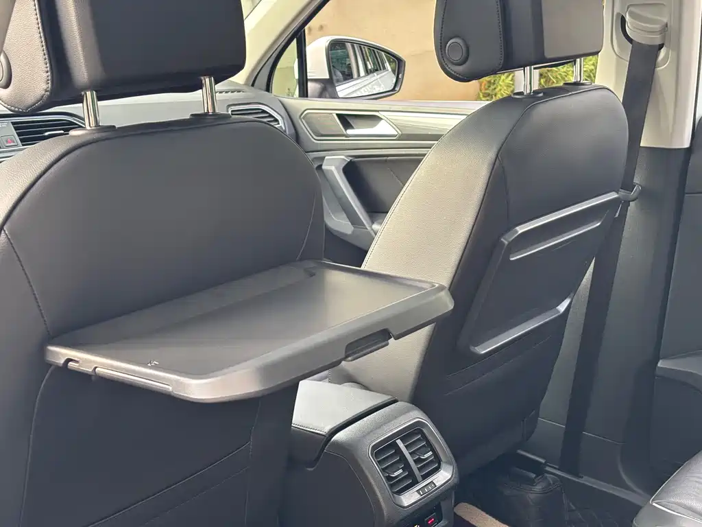 Volkswagen Tiguan — миниатюра 16