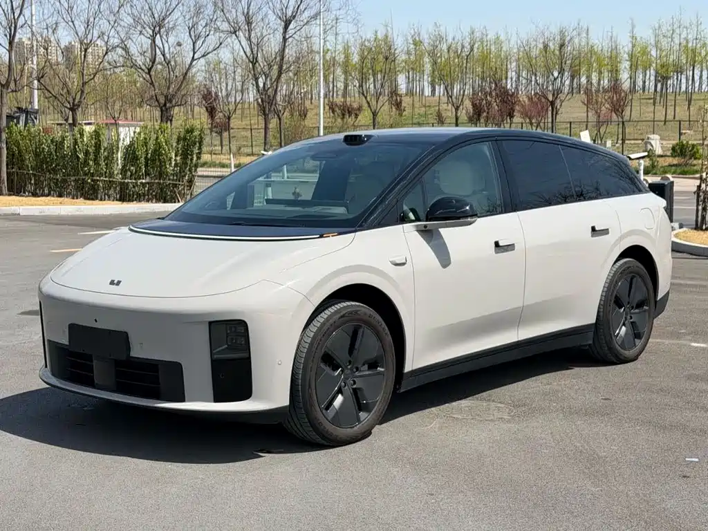Li Auto 理想i6 2025