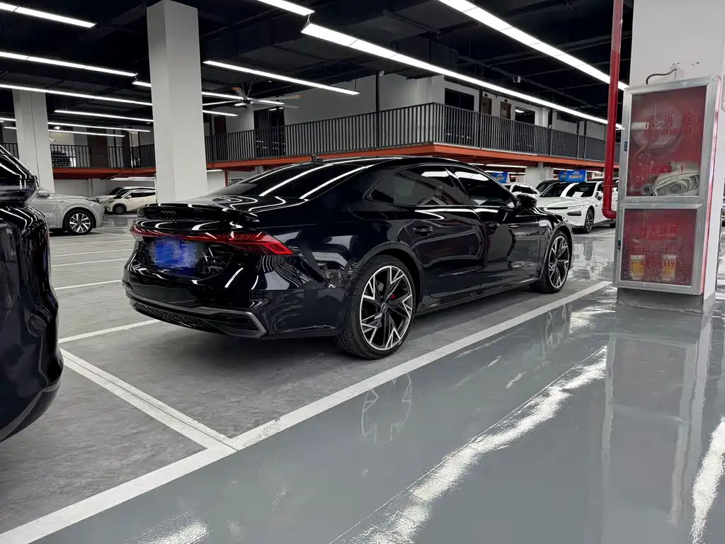 Audi A7L — миниатюра 13