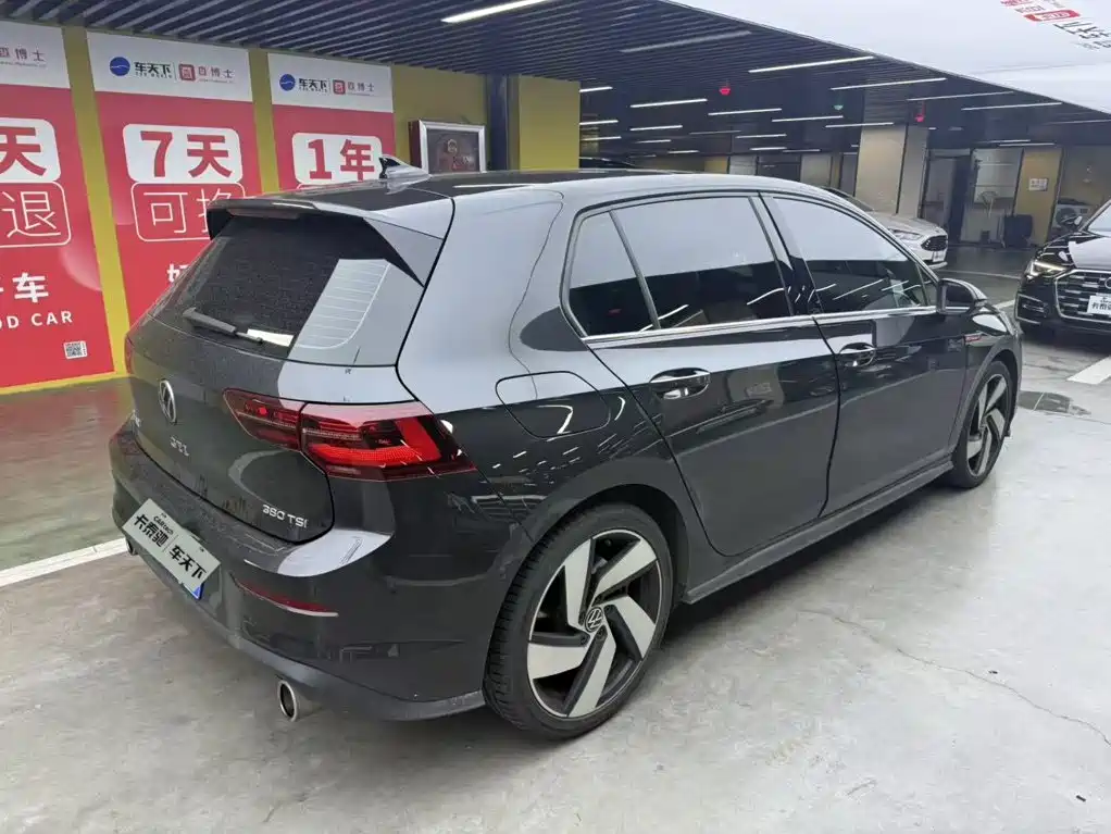 Volkswagen Golf GTI — миниатюра 4