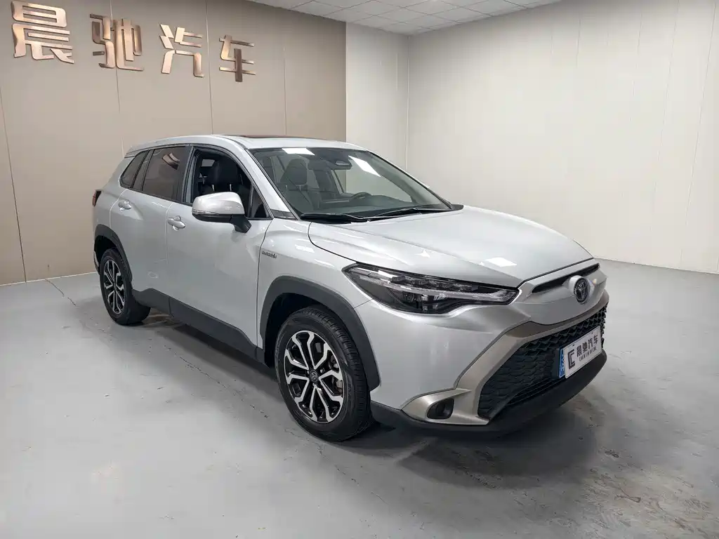 Toyota Frontlander — миниатюра 3