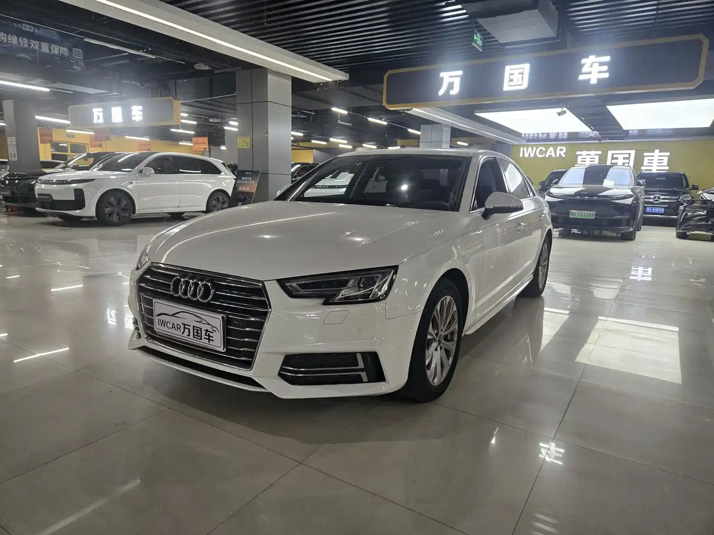 奥迪A4L 2019款 40 TFSI 进取型 国V 2020